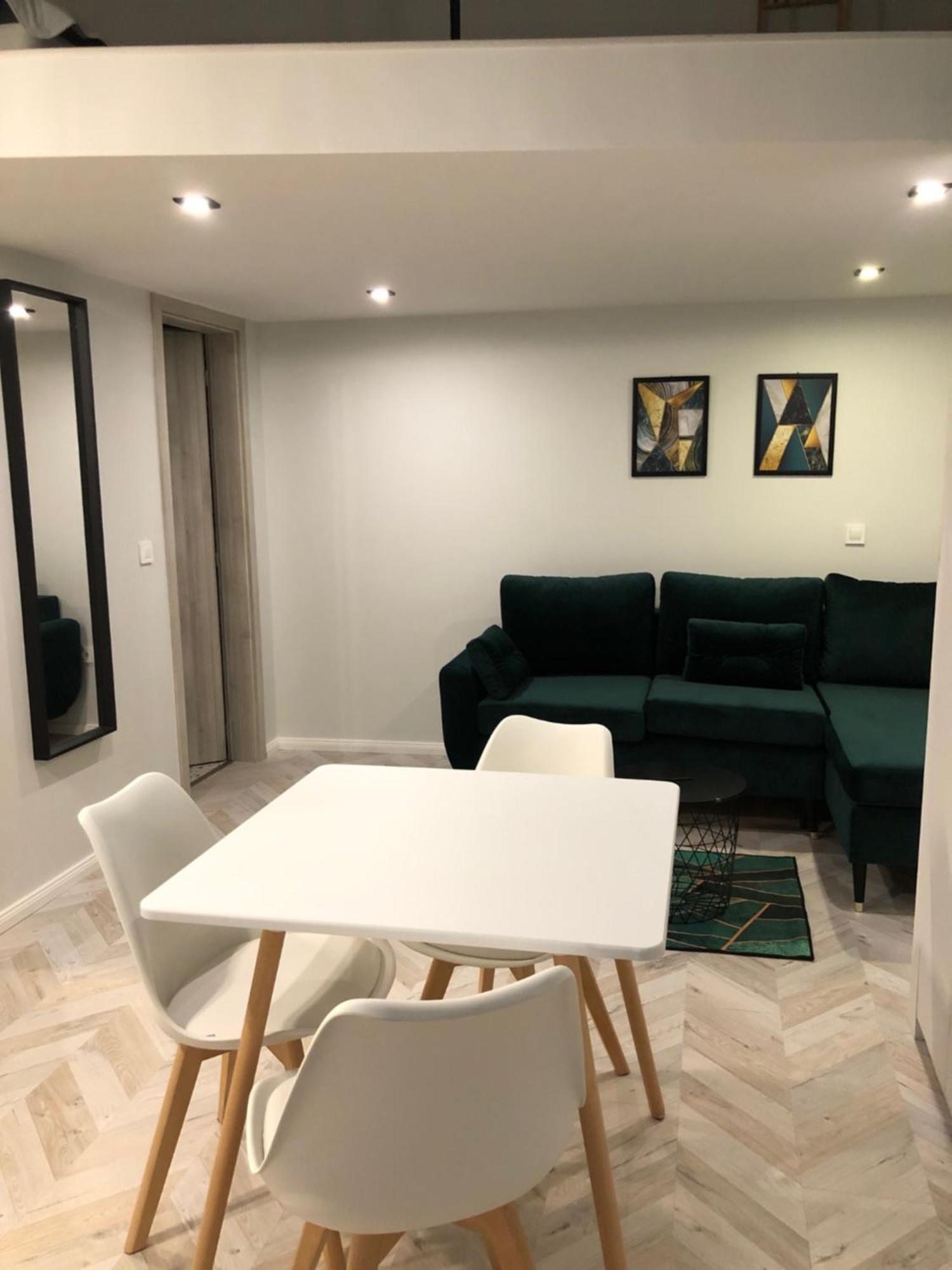 Apartman In V.